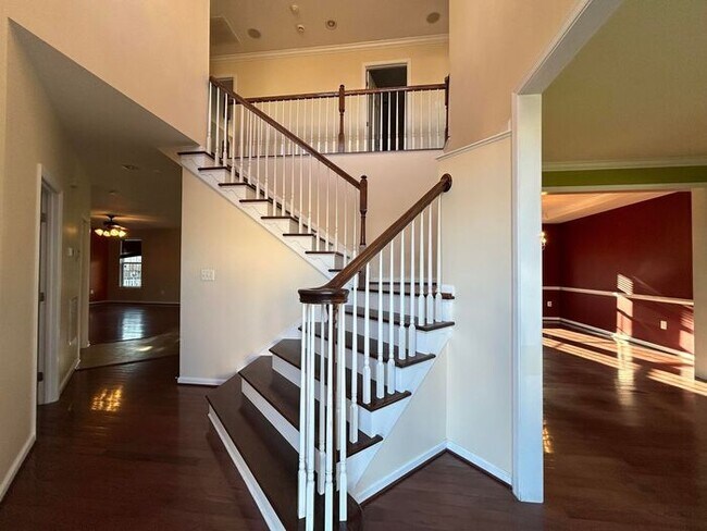 Foto del edificio - 9541 Evergreen Circle