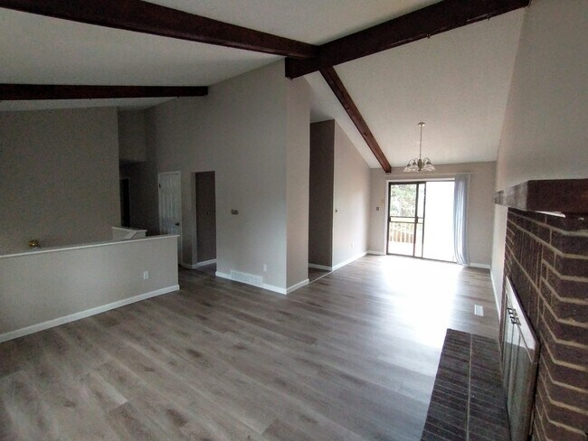 Living Room / Dining Room - 3275 Squaw Valley Dr