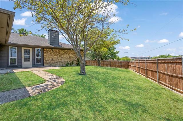 Foto del edificio - 2149 Willow Pl