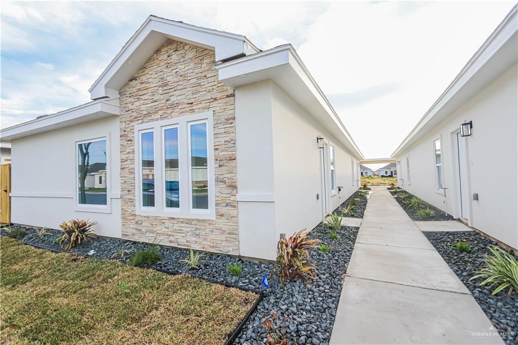 Foto principal - 918 N Blair Ave