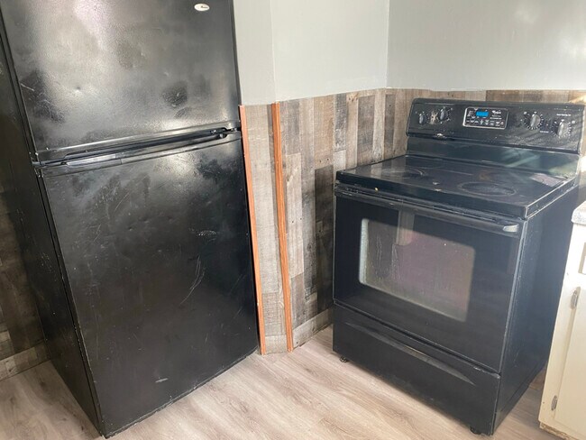 Foto del edificio - 1809 E 23rd St N