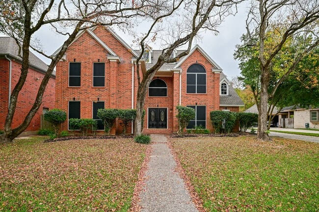 Building Photo - 17910 Moss Point Dr