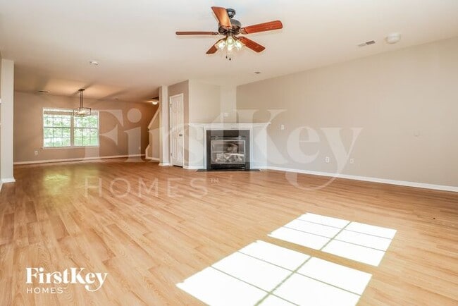 Foto del edificio - 108 Sun Valley Ct