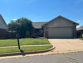 Building Photo - 2805 Fennel Rd