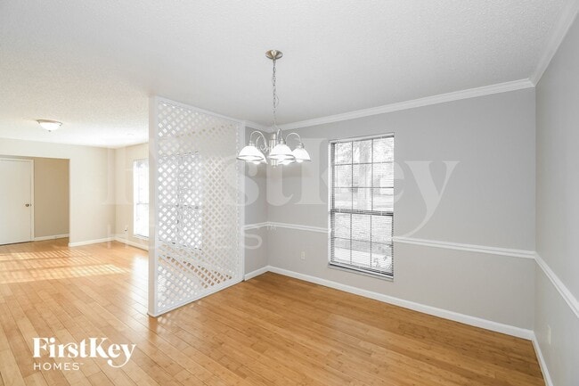 Foto del edificio - 2462 Ridgecrest Ave