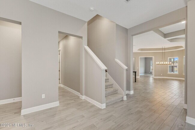 Building Photo - 151 Quail Vista Dr