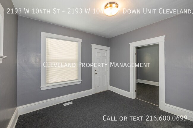 Foto del edificio - 2193 W 104th St