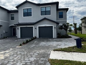 Building Photo - 14205 Pine Lodge Ln