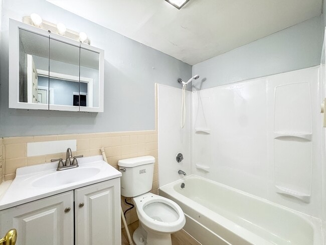 Building Photo - 13 Granite St