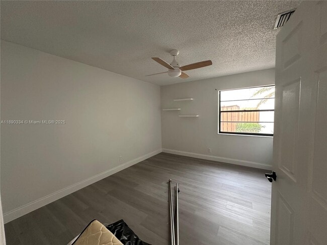 Building Photo - 13174 La Lique Ct