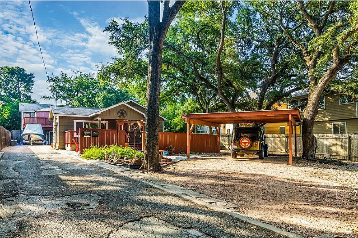 Unit available is at REAR of lot, behind the boat - 4521 Merle Dr