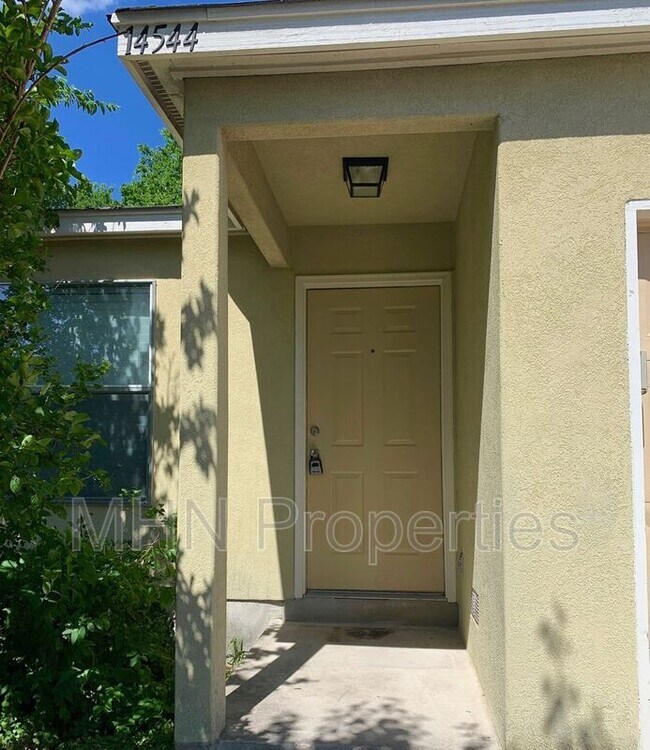 Building Photo - 14544 Clovelly Wood