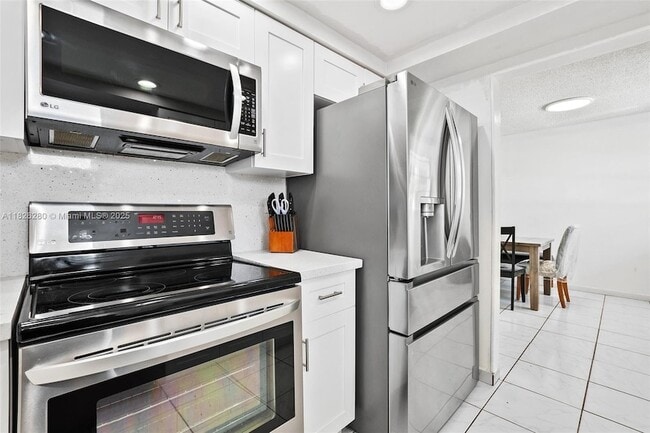 Building Photo - 14185 SW 87th St