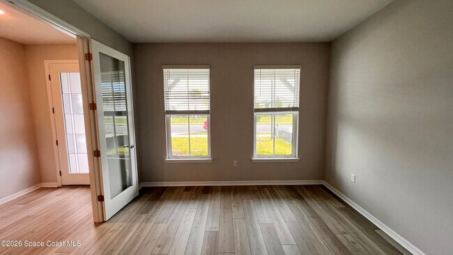 Building Photo - 5009 Sunnytime St