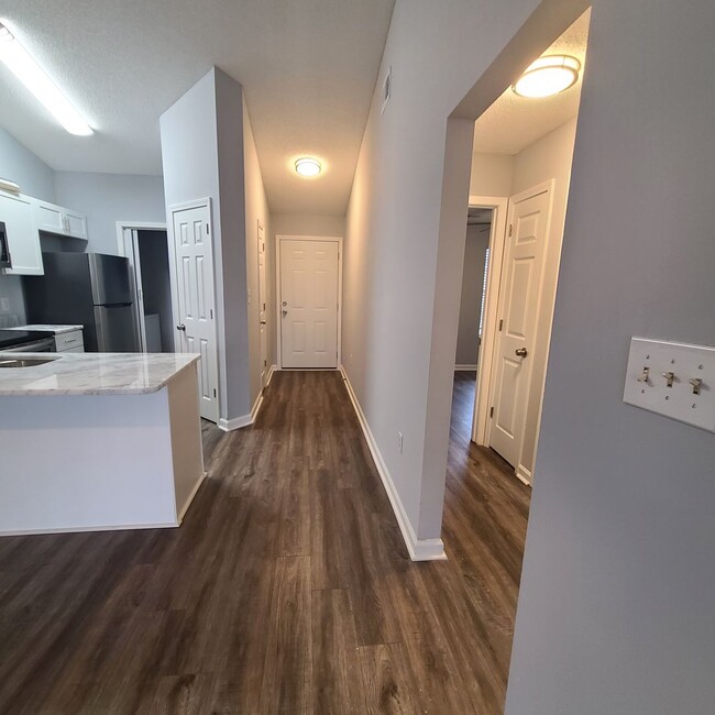 Foto del edificio - !!!RECENTLY REDUCED RENTAL RATE!!! Fully Renovated Condo In Myrtle Beach!!