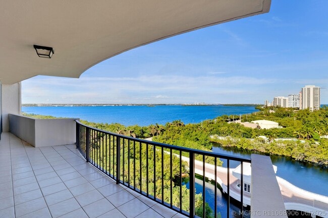 Building Photo - 4200 N Ocean Dr