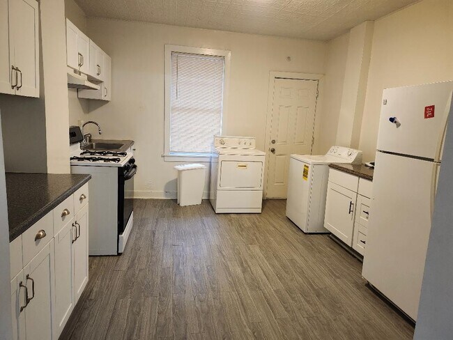 Foto del edificio - 2134 E Oliver St