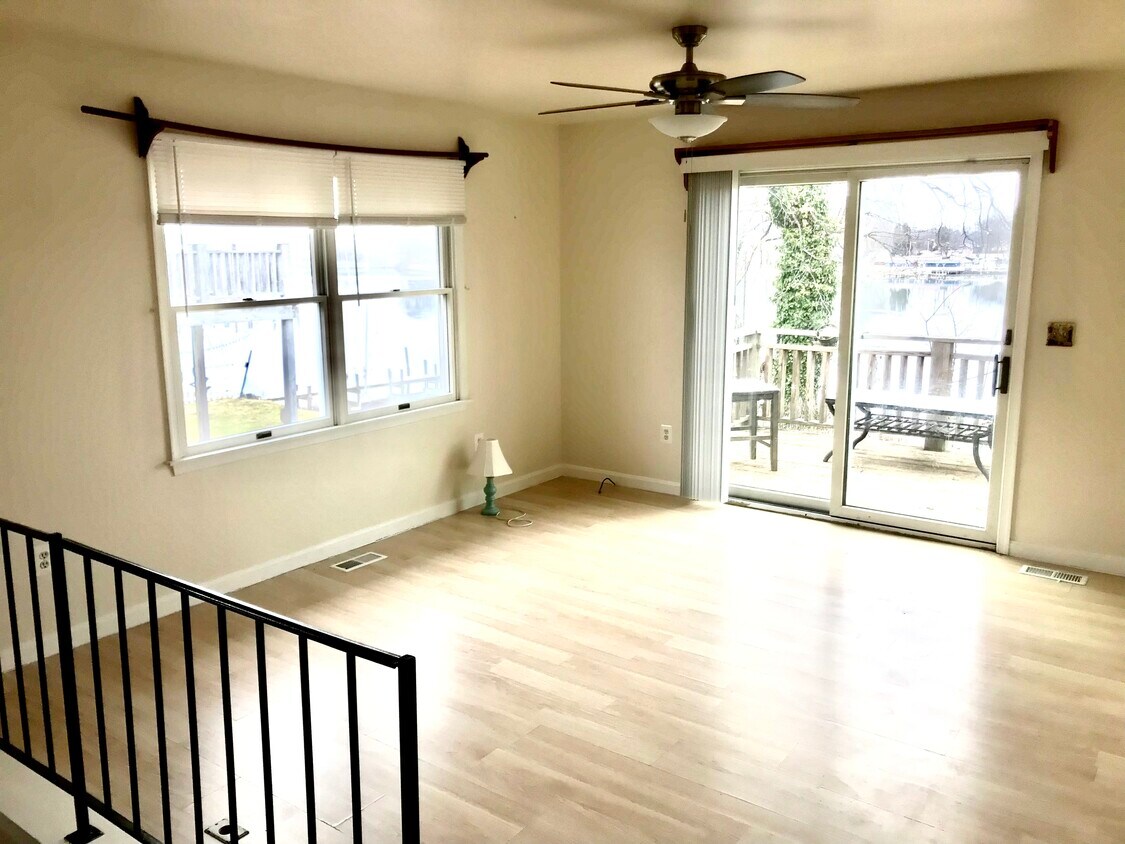 172 Kingston Park Ln E, Middle River, MD 21220 House for Rent in