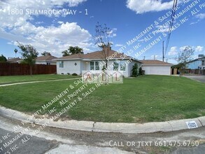 Building Photo - 1800 Shamrock Wy