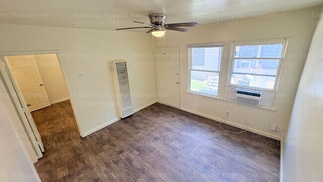 Foto del edificio - 2321 N Inyo St