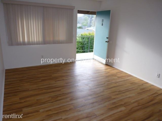 Building Photo - 1 br, 1 bath Apartment - 1315 Bath St apt 12