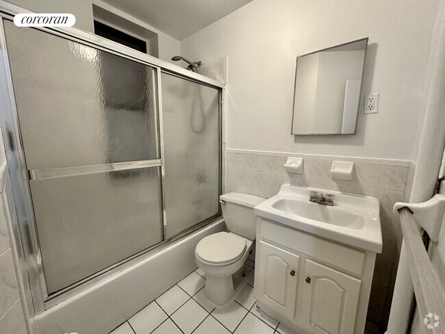 Building Photo - 206 St Nicholas Ave