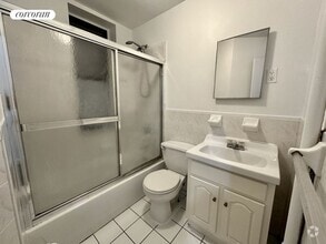 Building Photo - 206 St Nicholas Ave