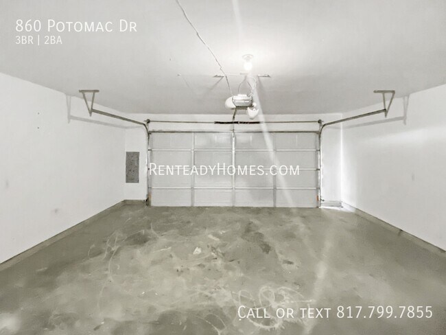 Building Photo - 860 Potomac Dr