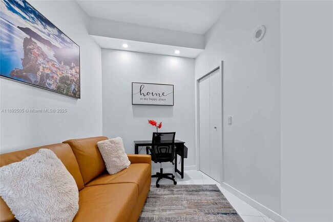 Foto del edificio - 851 NE 1st Ave