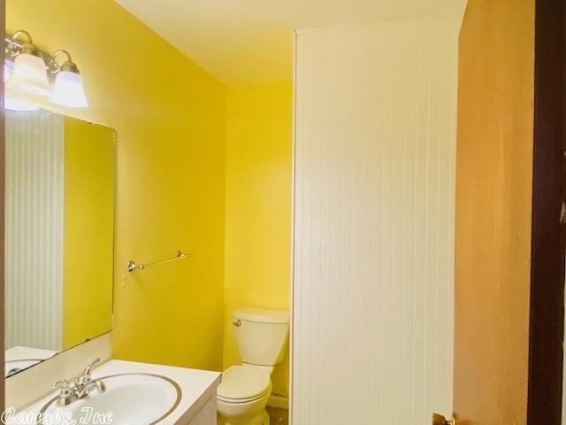 Building Photo - 17 Dellwood Dr