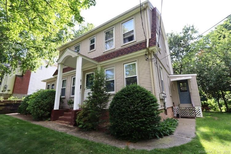 5 Ridge Rd Unit 1, Middletown, CT 06457 Room for Rent in Middletown