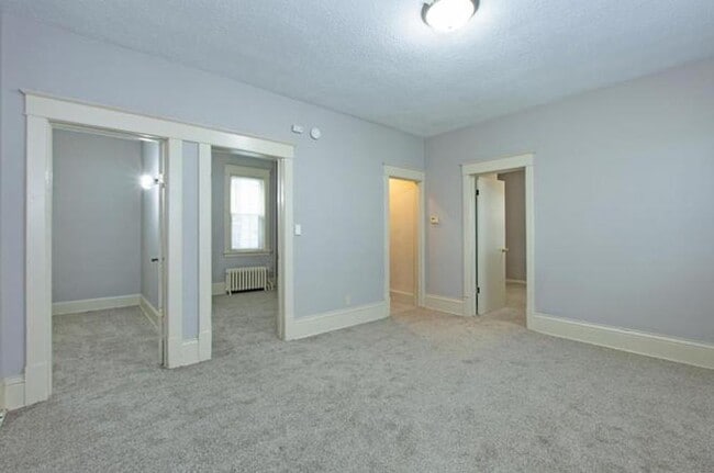 Building Photo - 1550 Selby Ave