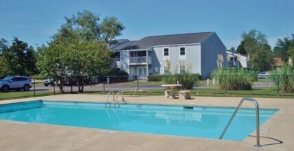 Building Photo - 1520 Heritage Ln