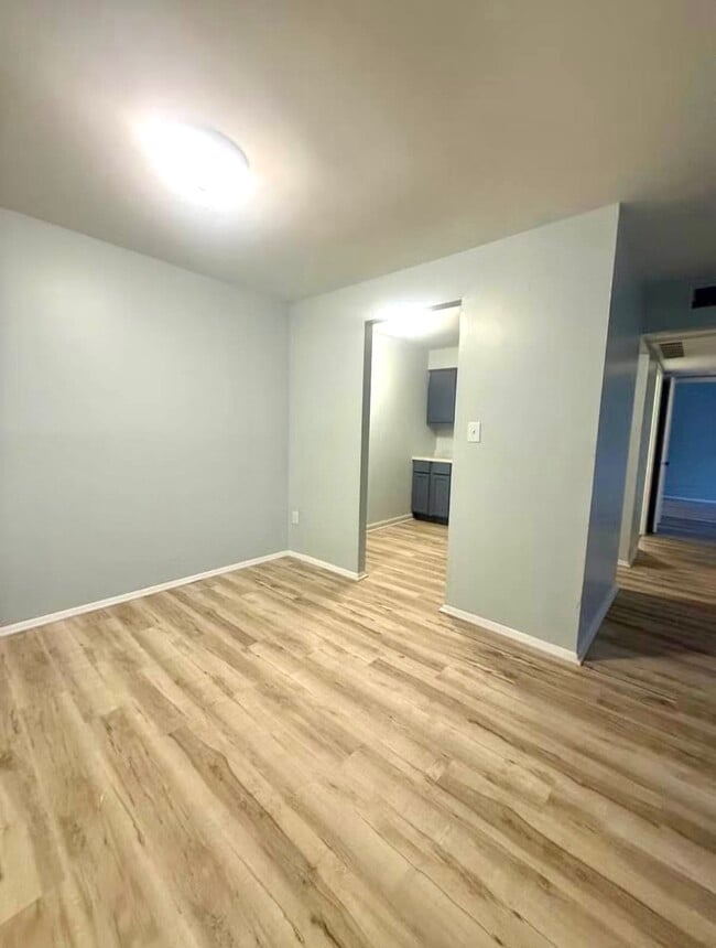 Photo - 2969 Four Towers Dr Apartment