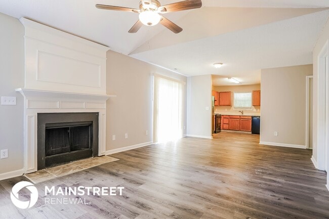 Building Photo - 3816 Northlake Dr