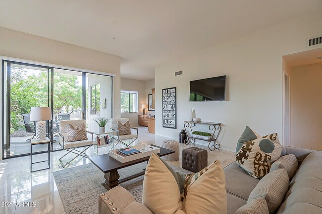 Foto del edificio - 7700 E Gainey Ranch Rd