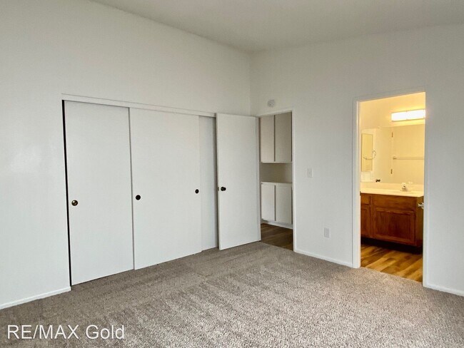 Building Photo - 2 br, 2 bath House - 1511 Burnside Court