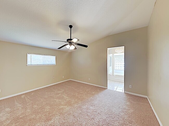 Foto del edificio - 289 Pine Trace Dr