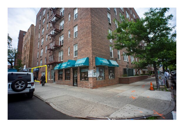 Building Photo - 1332 Metropolitan Ave