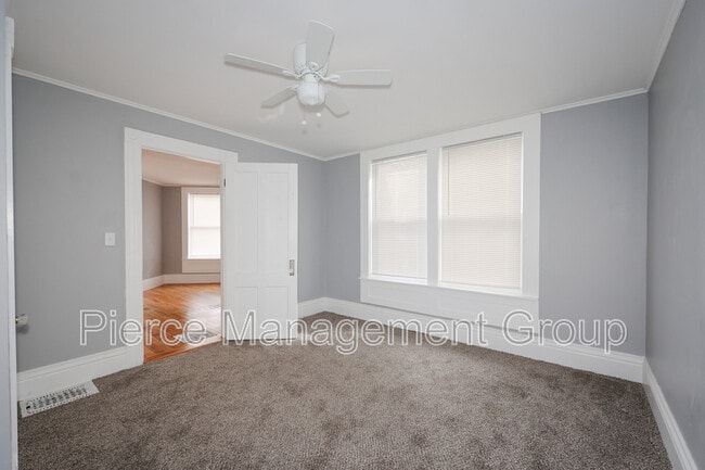 Building Photo - 6 Blake St