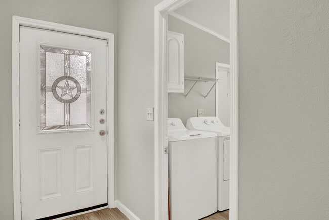 Building Photo - 20931 Sweet Blossom Ln