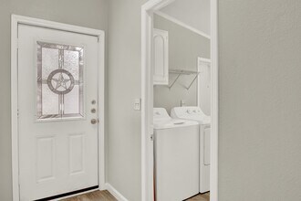 Building Photo - 20931 Sweet Blossom Ln