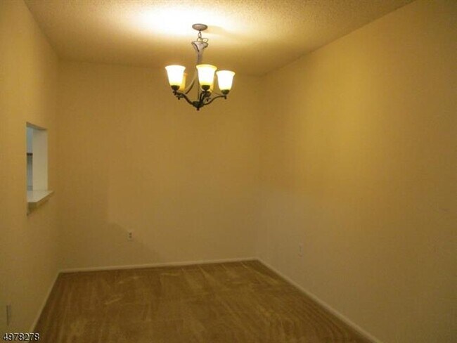 Foto del edificio - 11 Baldwin Ct