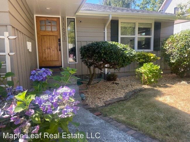 Foto del edificio - 3 br, 2 bath House - 11621 26th Ave SW