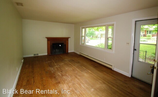 Foto del edificio - 4 br, 2 bath House - 297 White Pine Drive