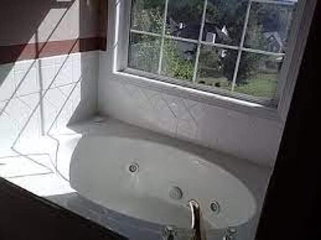 Building Photo - Your new home awaits