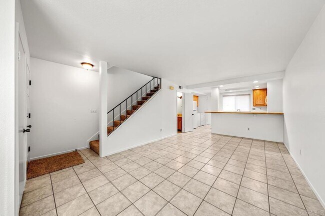 Foto del edificio - 1539 Gustavo St