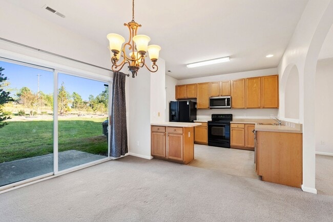 Foto del edificio - Prime Morrisville Location – Updated 3BR T...