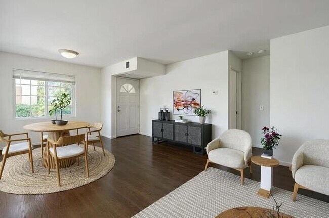 Foto del edificio - 13076 Wimberly Square