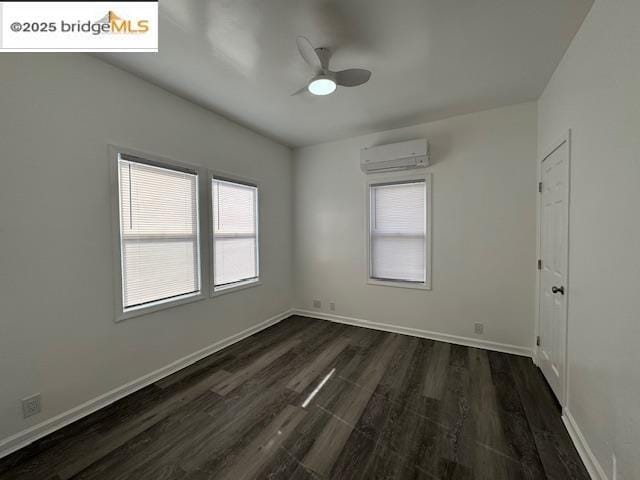 Building Photo - 916 W 4th St